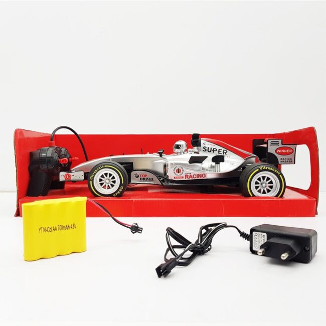 Voiture télécommandée sans fil Formula 1 Grise avec chargeur électrique 4 directions   سيارة كهربائية للاطفال بنظام التحكم عن بعد – Image 4