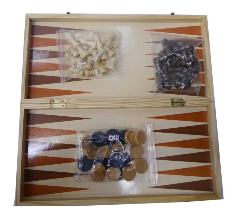 Jeu d'échecs / dames / jeu de backgammon pliant en bois naturel 3 en 1 - 40x40cm- لعبة الشطرنج ، ضاما والطاولة من الخشب – Image 10