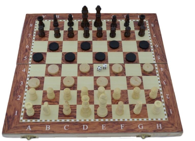 Jeu d'échecs / dames / jeu de backgammon pliant en bois naturel 3 en 1 - 40x40cm- لعبة الشطرنج ، ضاما والطاولة من الخشب – Image 12