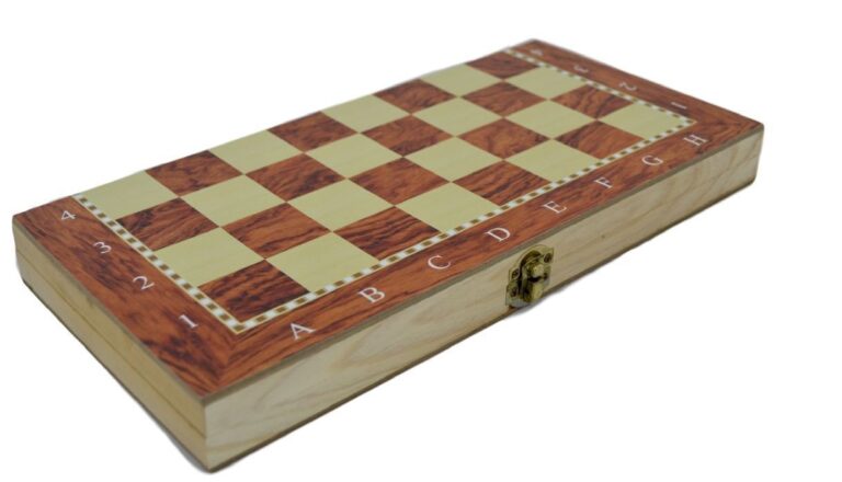 Jeu d'échecs / dames / jeu de backgammon pliant en bois naturel 3 en 1 - 40x40cm- لعبة الشطرنج ، ضاما والطاولة من الخشب – Image 2