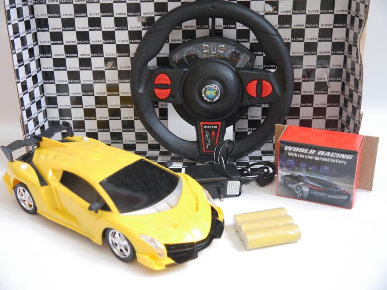 Voiture télécommandée rechargeable électrique World Racing سيارة تحكم عند بعد، شحن كهربائي – Image 8