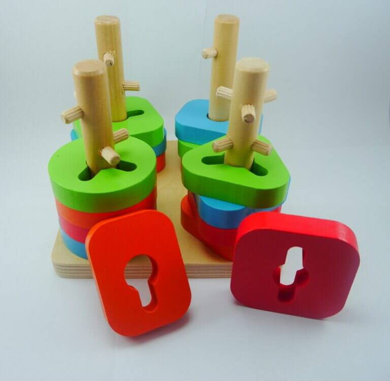Jeu en bois de psychomotricité et intelligence des 4 colonnes - لعبة و أداث تثقيفيه من الخشب – Image 3