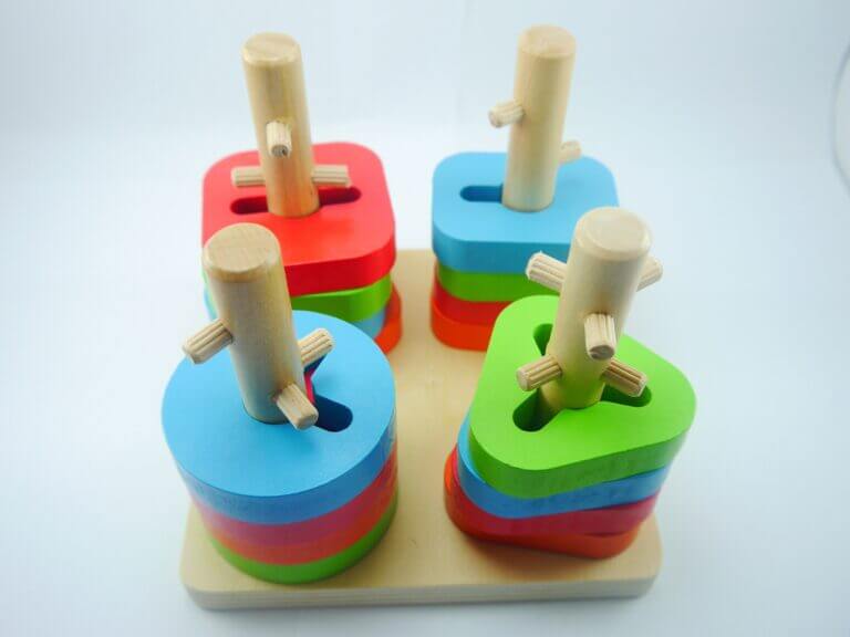Jeu en bois de psychomotricité et intelligence des 4 colonnes - لعبة و أداث تثقيفيه من الخشب – Image 6